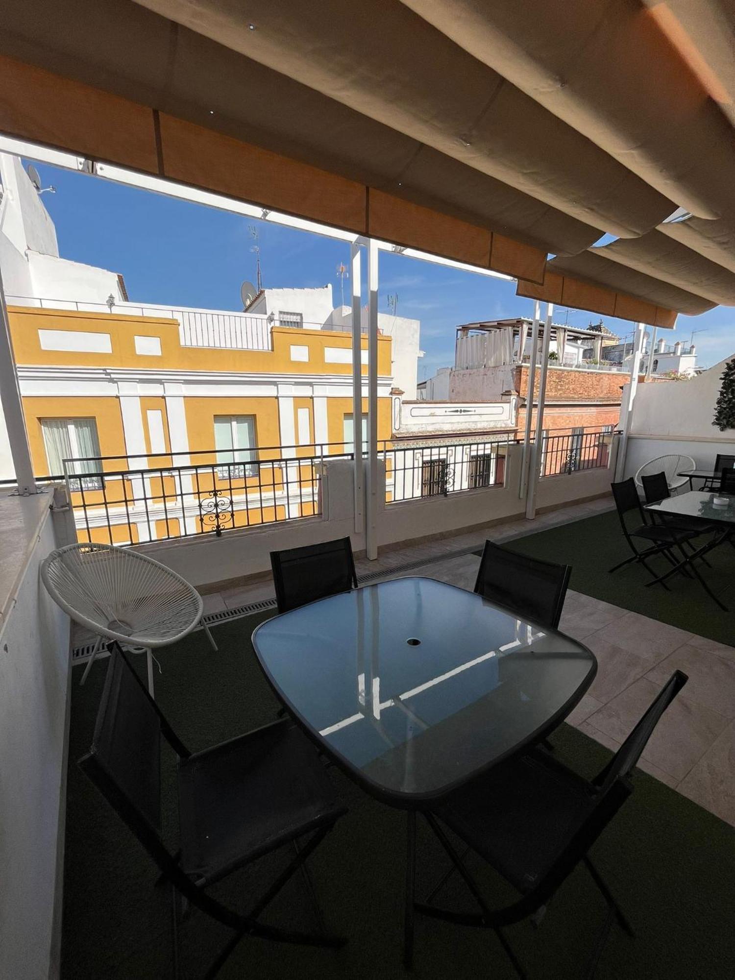 Hostel A2C (Adults Only) Siviglia Esterno foto